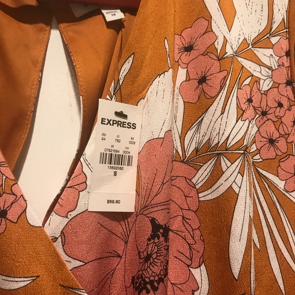 Mini Dress - Picture 5 of 8